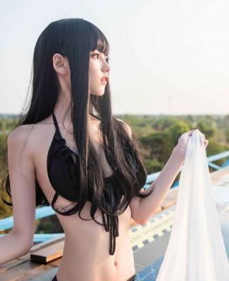 这部用胸和臀对决的污番_剧情片在线手机播放