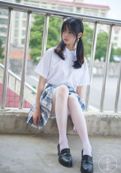 都市激情校园春色人妻_超清HD在线观看