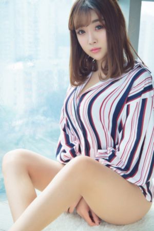 同桌上课用手指进去了好爽_DVD免费在线观看