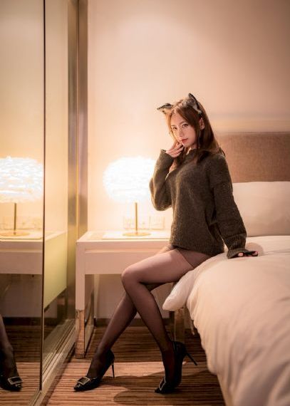 侵犯漂亮人妻教师海天翼_1080PBD在线观看